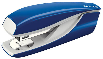 Kancelářský sešívač Leitz Nexxt 5502 / modrá - 30 listů