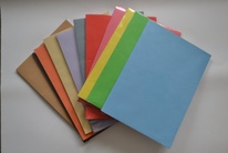 Barevný papír A4 - 80 g / 50 listů / žlutá