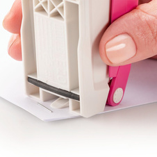 Sešívač Novus Fresh E20 - růžová / 20 listů